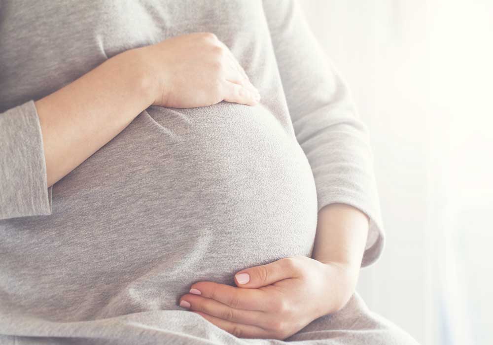 Pregnant-woman-1000x700